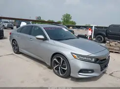 1HGCV1F38JA125668 2018 HONDA ACCORD