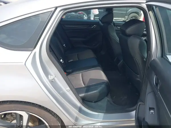 1HGCV1F38JA125668 2018 HONDA ACCORD - Image 8