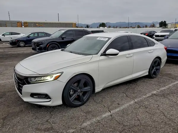 1HGCV1F38JA130563 2018 HONDA ACCORD - Image 1