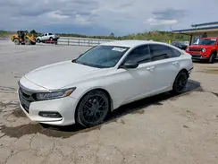 1HGCV1F38JA130935 2018 HONDA ACCORD