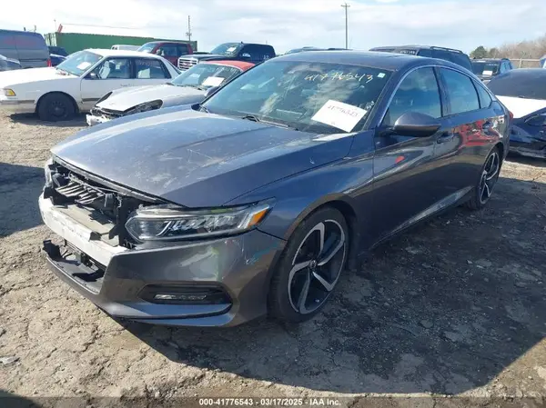 1HGCV1F38JA136279 2018 HONDA ACCORD - Image 2