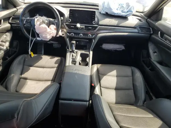 1HGCV1F38JA137559 2018 HONDA ACCORD - Image 8