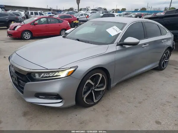 1HGCV1F38JA139909 2018 HONDA ACCORD - Image 2