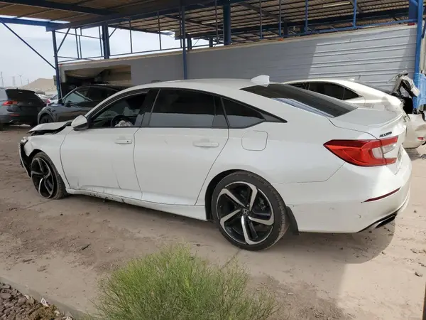 1HGCV1F38JA142986 2018 HONDA ACCORD - Image 2