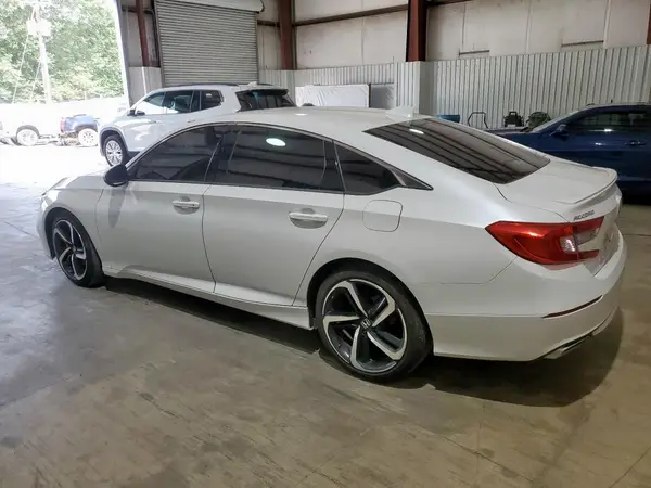 1HGCV1F38JA147363 2018 HONDA ACCORD - Image 2