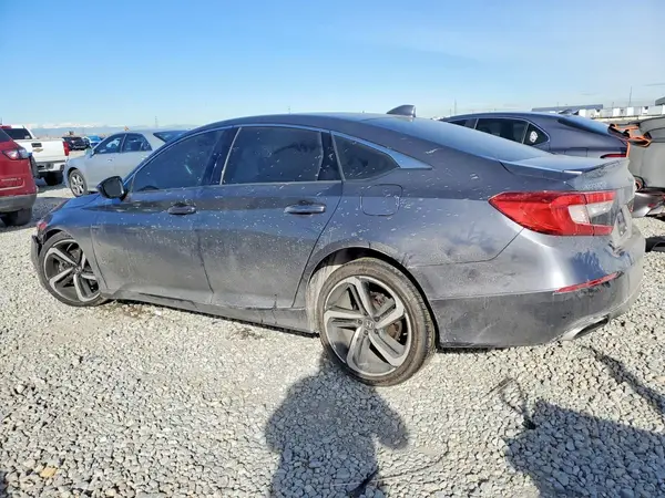 1HGCV1F38JA151770 2018 HONDA ACCORD - Image 2