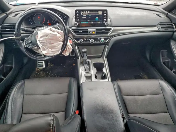 1HGCV1F38JA155429 2018 HONDA ACCORD - Image 8