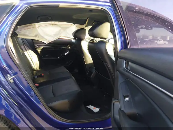 1HGCV1F38JA161490 2018 HONDA ACCORD - Image 8