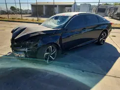 1HGCV1F38JA166513 2018 HONDA ACCORD