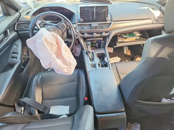 1HGCV1F38JA166513 2018 HONDA ACCORD - Image 8
