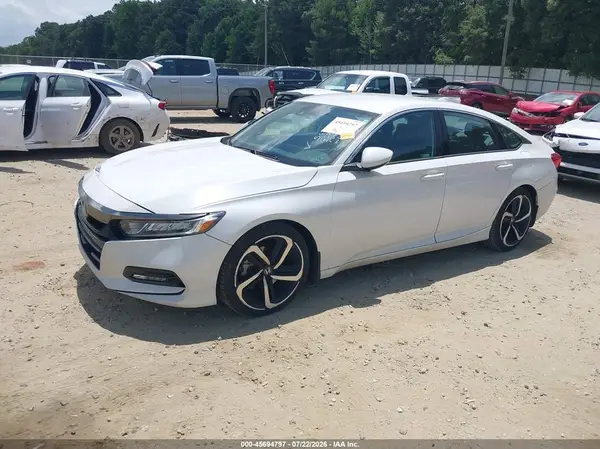 1HGCV1F38JA175423 2018 HONDA ACCORD - Image 2
