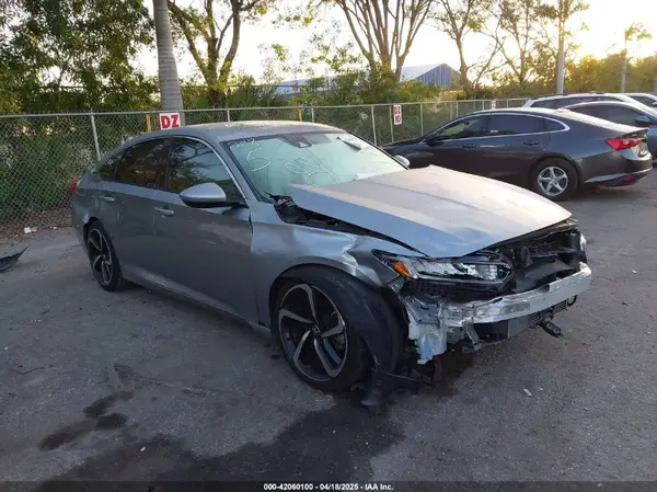 1HGCV1F38JA181111 2018 HONDA ACCORD - Image 1