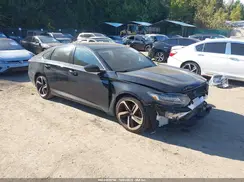 1HGCV1F38JA189581 2018 HONDA ACCORD