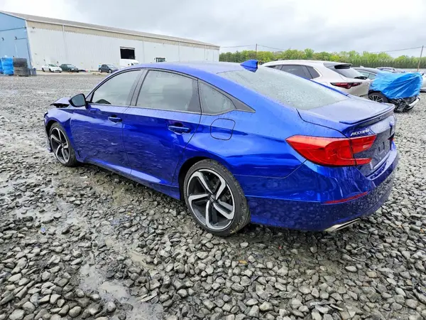 1HGCV1F38JA193906 2018 HONDA ACCORD - Image 2
