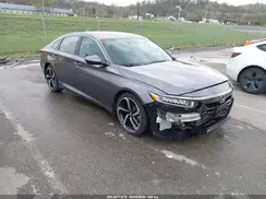 1HGCV1F38JA195347 2018 HONDA ACCORD