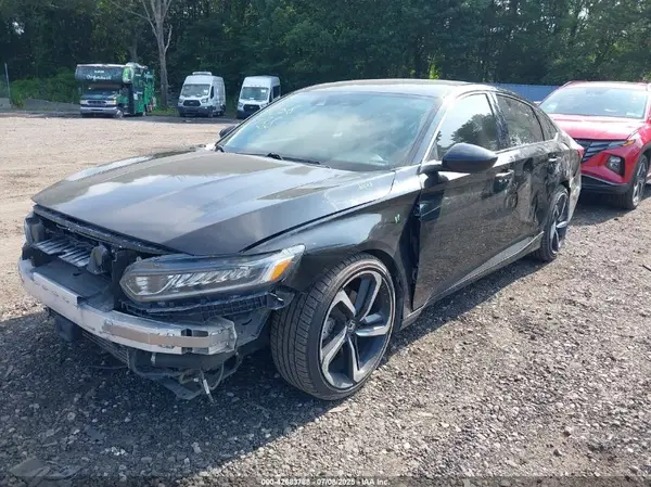 1HGCV1F38JA199141 2018 HONDA ACCORD - Image 2