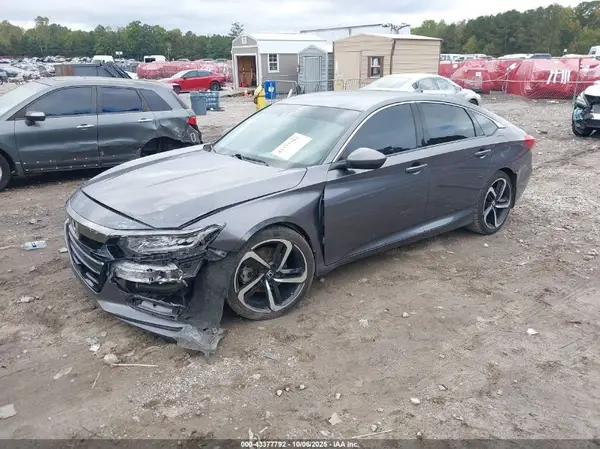 1HGCV1F38JA200840 2018 HONDA ACCORD - Image 2