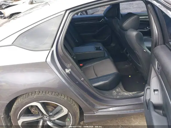 1HGCV1F38JA200840 2018 HONDA ACCORD - Image 8