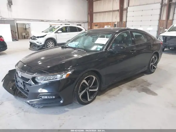 1HGCV1F38JA203799 2018 HONDA ACCORD - Image 2