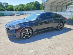 1HGCV1F38JA207318 2018 HONDA ACCORD