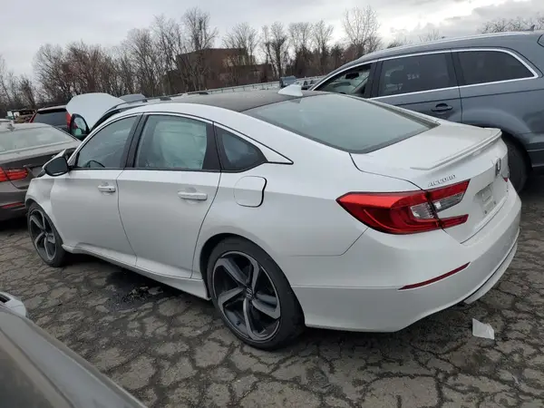 1HGCV1F38JA207836 2018 HONDA ACCORD - Image 2