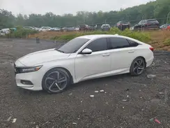 1HGCV1F38JA222952 2018 HONDA ACCORD
