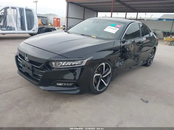 1HGCV1F38JA225690 2018 HONDA ACCORD - Image 2