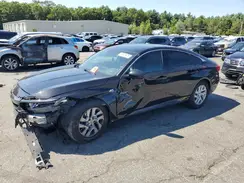 1HGCV1F38JA225723 2018 HONDA ACCORD