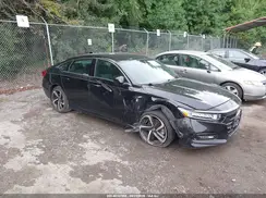 1HGCV1F38JA232462 2018 HONDA ACCORD