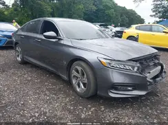 1HGCV1F38JA234907 2018 HONDA ACCORD
