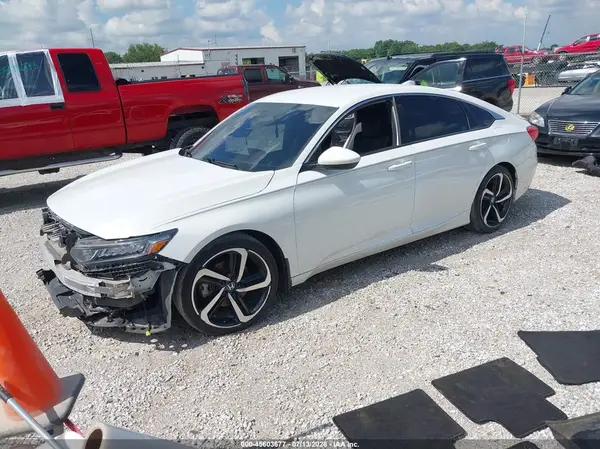 1HGCV1F38JA235734 2018 HONDA ACCORD - Image 2