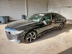1HGCV1F38JA239735 2018 HONDA ACCORD