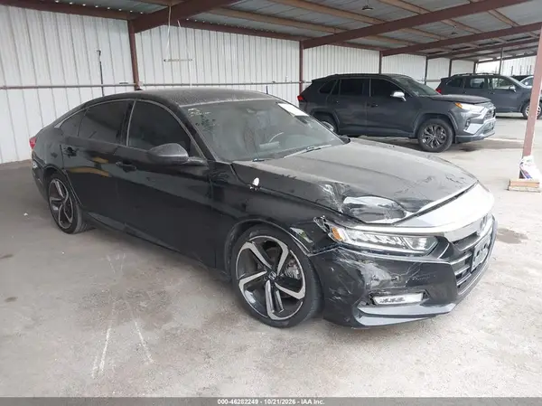 1HGCV1F38JA241727 2018 HONDA ACCORD - Image 1