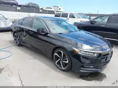 1HGCV1F38JA241811 2018 HONDA ACCORD