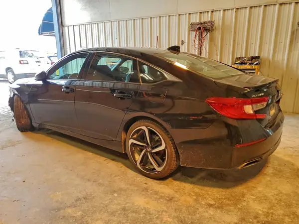 1HGCV1F38JA249231 2018 HONDA ACCORD - Image 2