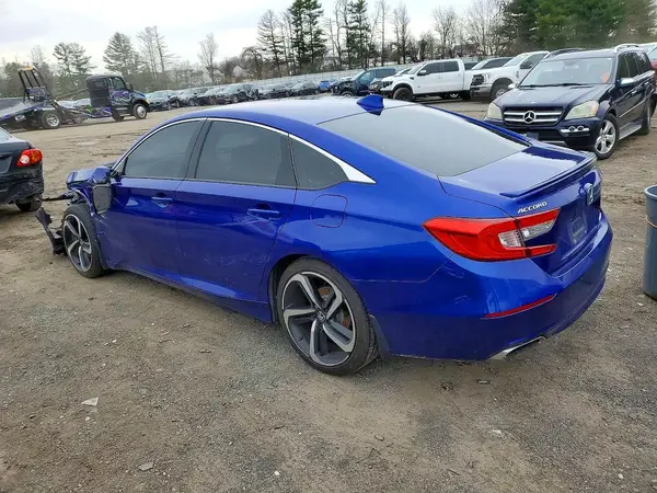 1HGCV1F38JA250685 2018 HONDA ACCORD - Image 2