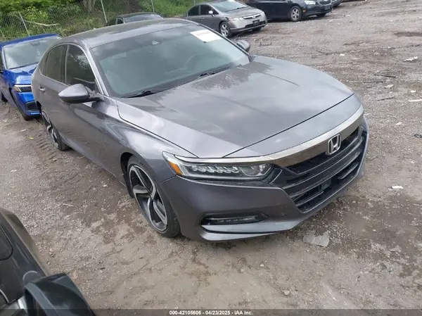 1HGCV1F38JA259516 2018 HONDA ACCORD - Image 1