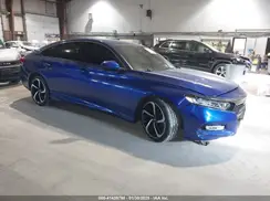 1HGCV1F38JA262304 2018 HONDA ACCORD