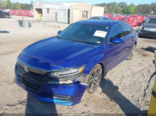 1HGCV1F38JA266837 2018 HONDA ACCORD - Image 2