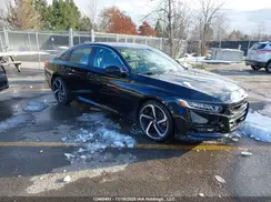 1HGCV1F38JA802430 2018 HONDA ACCORD