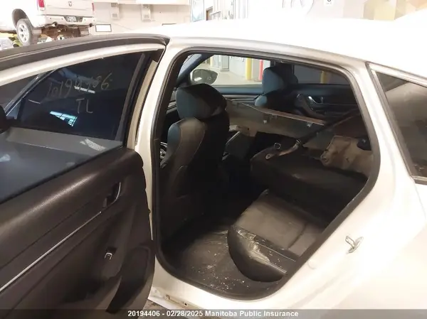1HGCV1F38JA808924 2018 HONDA ACCORD - Image 8