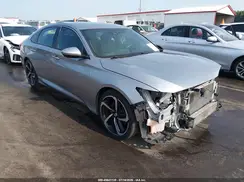 1HGCV1F38KA007024 2019 HONDA ACCORD