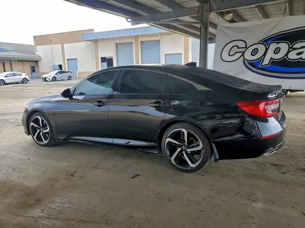 1HGCV1F38KA024681 2019 HONDA ACCORD - Image 2