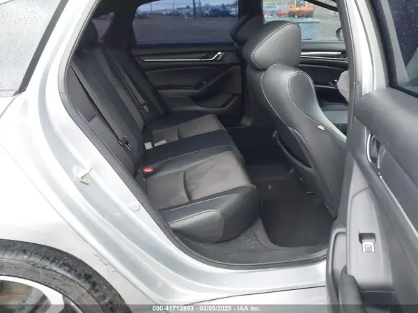 1HGCV1F38KA030061 2019 HONDA ACCORD - Image 8