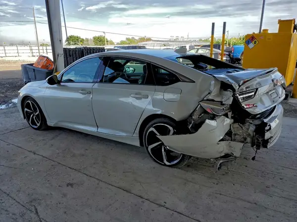1HGCV1F38KA035471 2019 HONDA ACCORD - Image 2