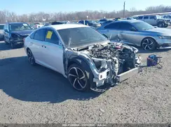 1HGCV1F38KA041223 2019 HONDA ACCORD
