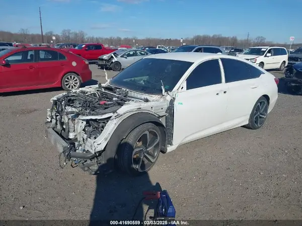 1HGCV1F38KA041223 2019 HONDA ACCORD - Image 2