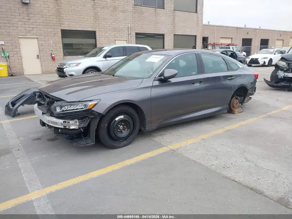 1HGCV1F38KA043053 2019 HONDA ACCORD - Image 2