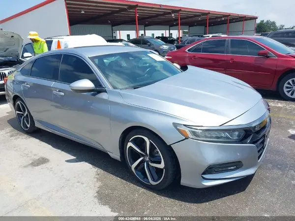 1HGCV1F38KA044770 2019 HONDA ACCORD - Image 1