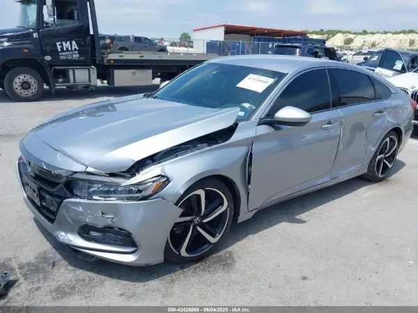 1HGCV1F38KA044770 2019 HONDA ACCORD - Image 2